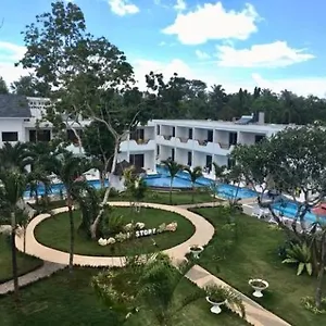 The Story & 4*, Panglao Philippines